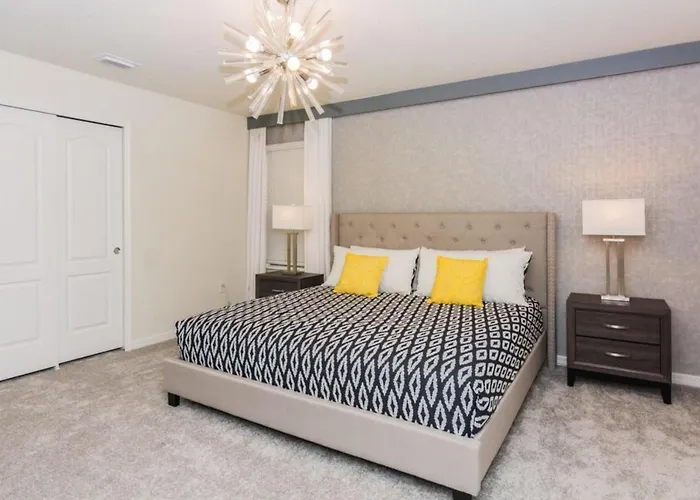 Beautiful Themed Vacation Home With Private Pool St5509